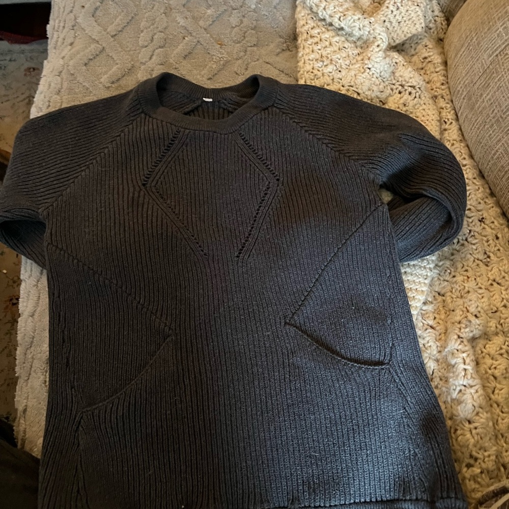 Lululemon sweater the better